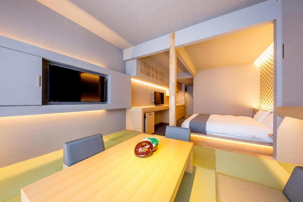 เรซี สเตย์ คุมิโกะ อมาเทอร์เรซ Hotel เกียวโต ภายนอก รูปภาพ
